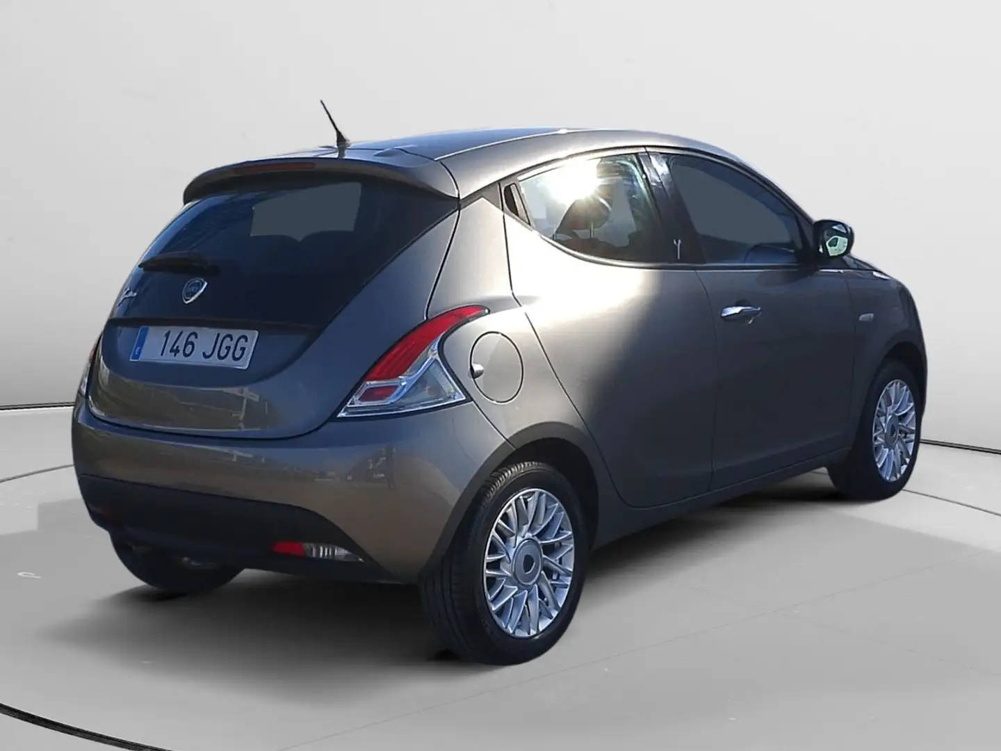 Lancia Ypsilon 1.2 evo II 30º Aniversario Gris - 2