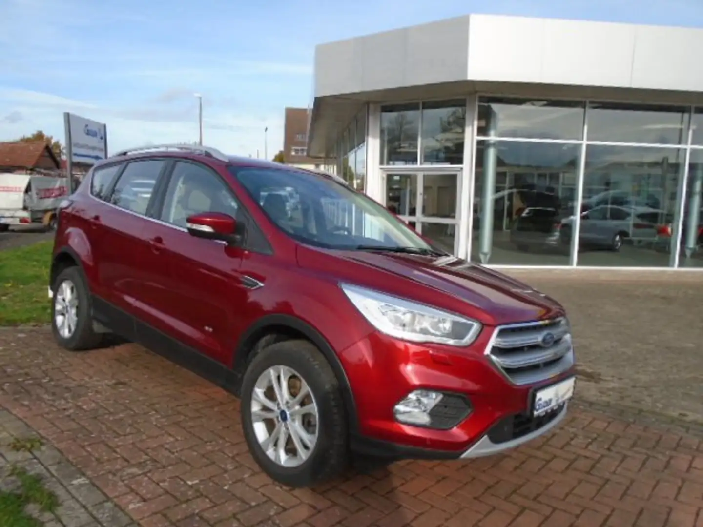 Ford Kuga Titanium ,Automatik ,Vollausstattung !! Rot - 1