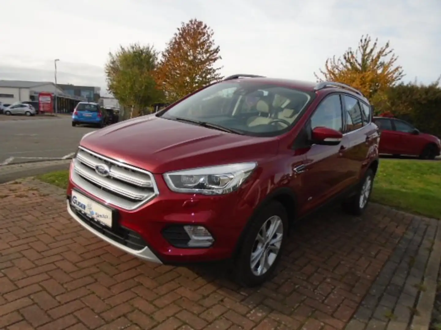 Ford Kuga Titanium ,Automatik ,Vollausstattung !! Rot - 2