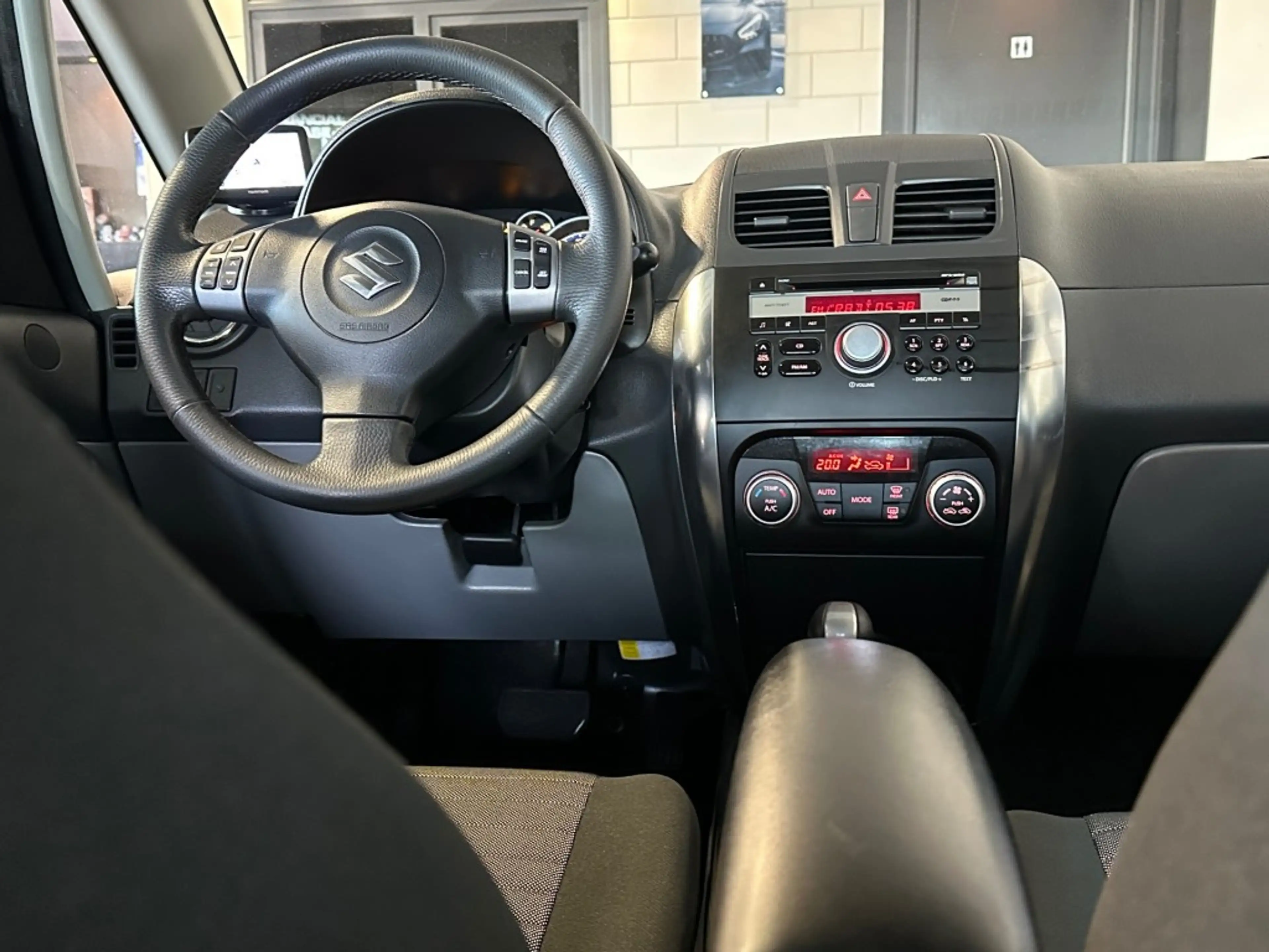 Suzuki SX4 1.6 EXCLUSIVE l NAP l STOELVERW l AUTOMAAT l CLIMA — photo 15