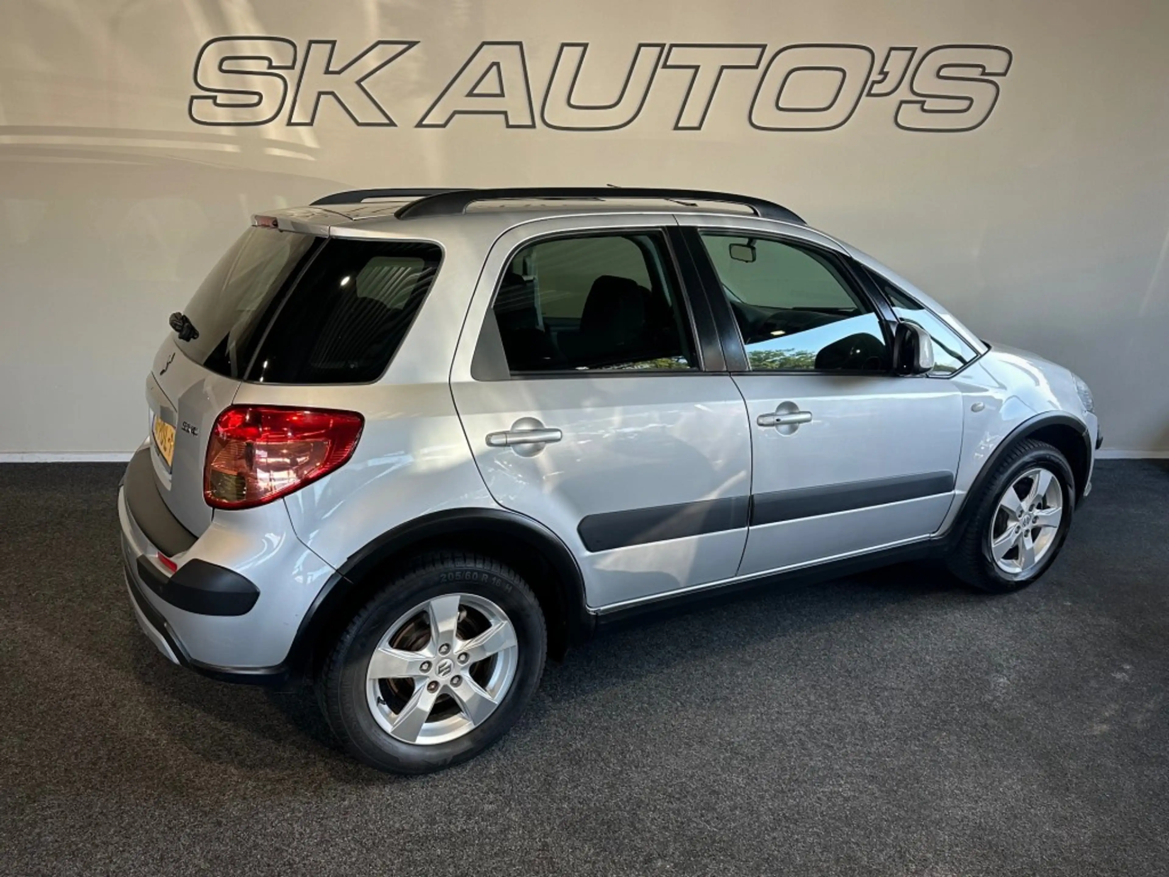 Suzuki SX4 1.6 EXCLUSIVE l NAP l STOELVERW l AUTOMAAT l CLIMA — photo 6