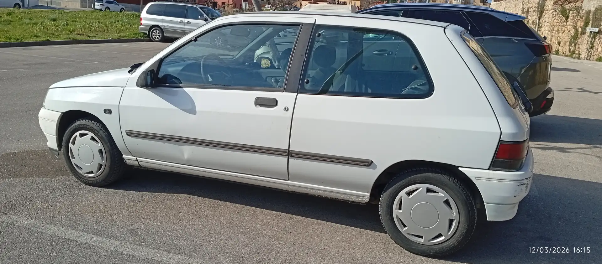 Renault Clio Clio 1.4 RT RT Blanco - 2