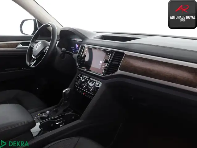 Volkswagen Atlas view 10