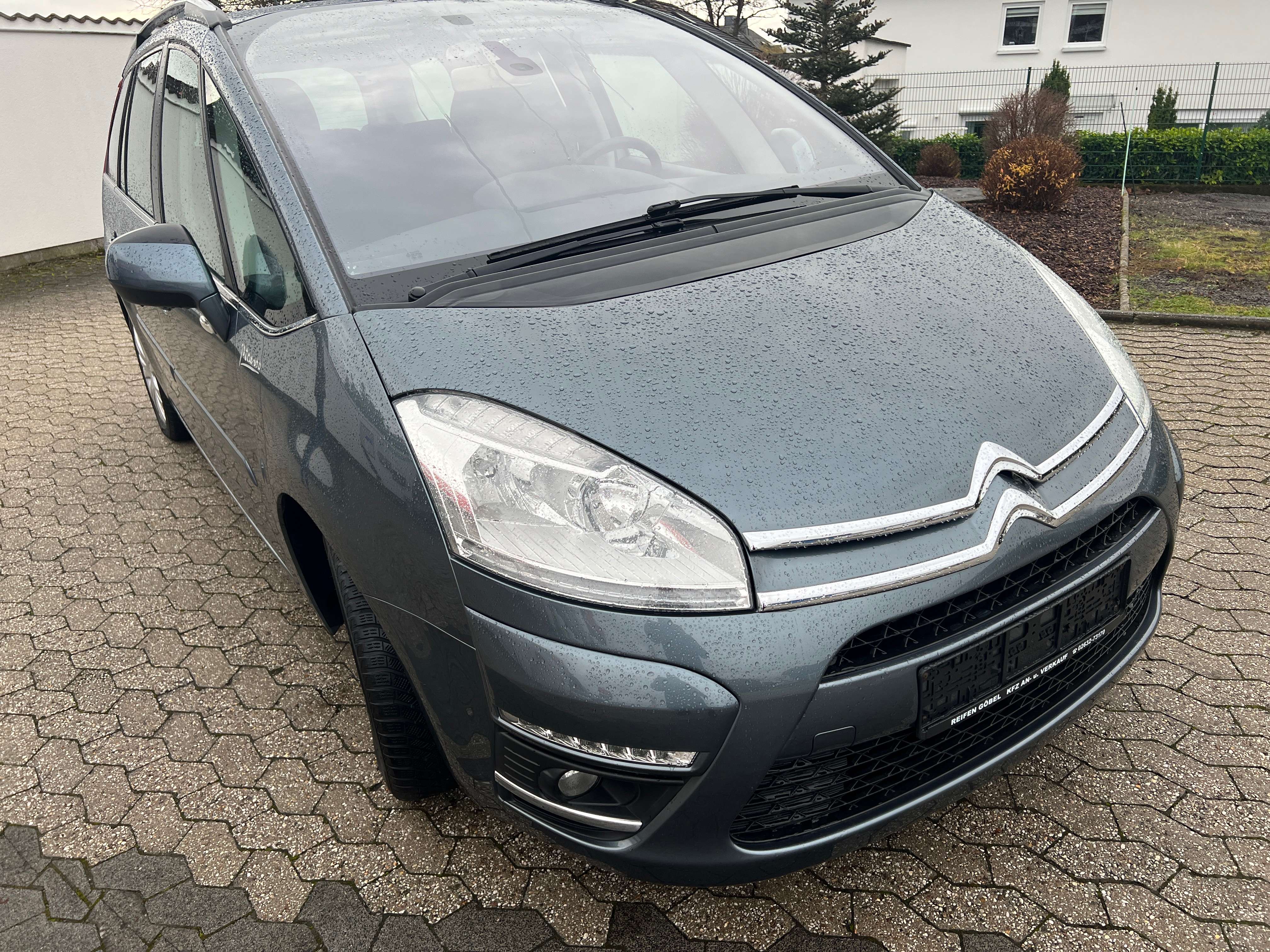 Second hand Citroen C4 Picasso 1.6