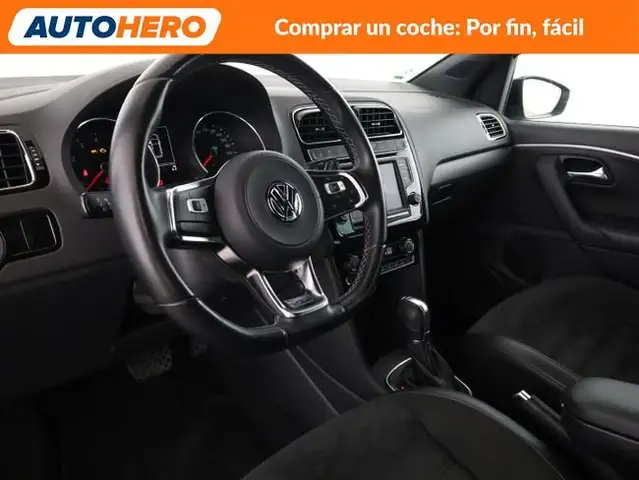 Volkswagen Polo view 12