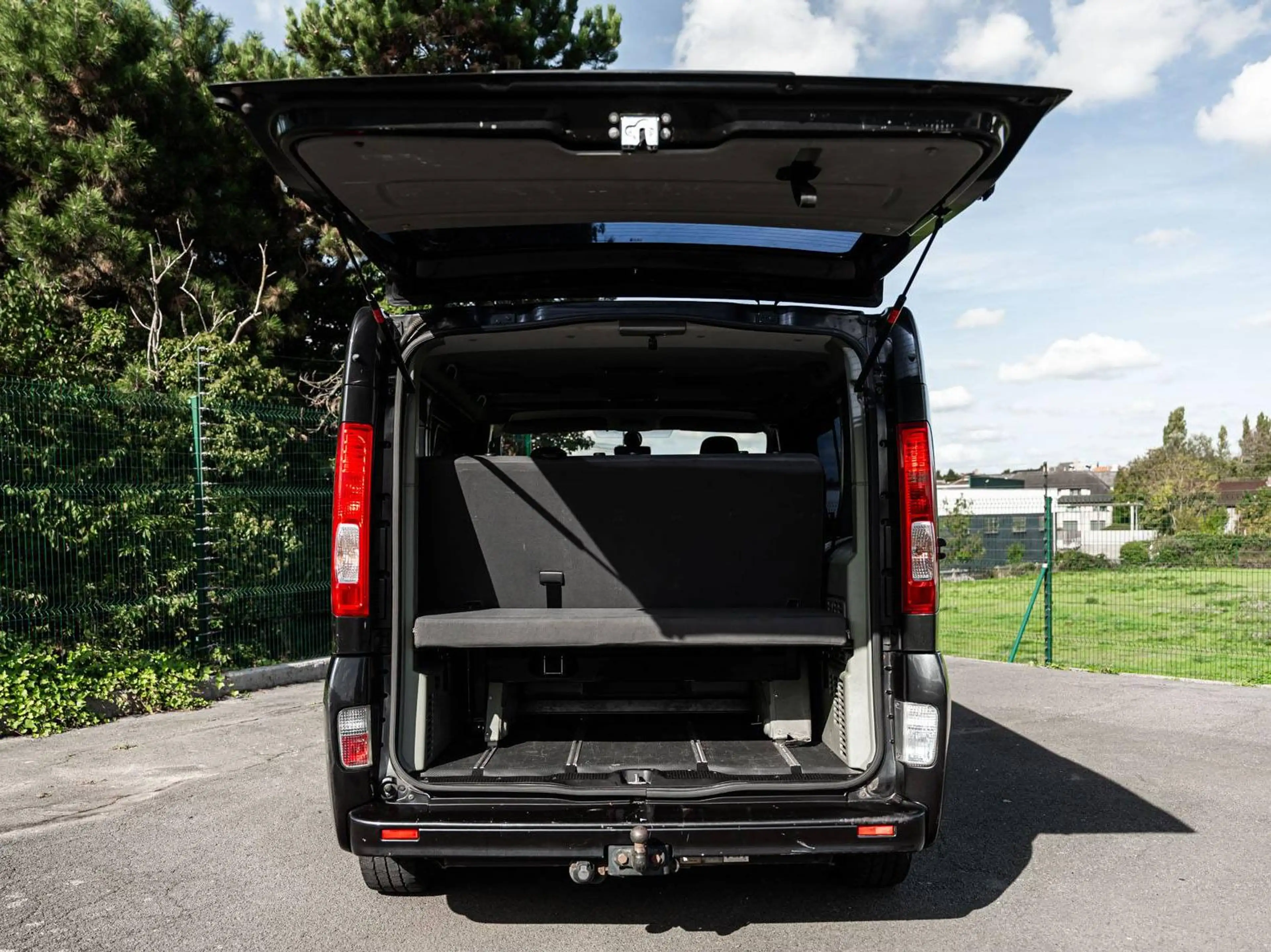 Opel Vivaro Vivaro 2.5 CDTi Westfalia MINI camper Webasto verwarming slaapbank — photo 11