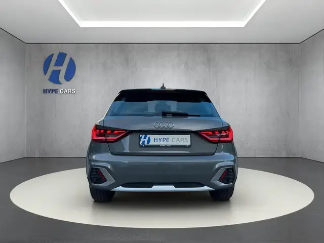 Audi A1 view 8