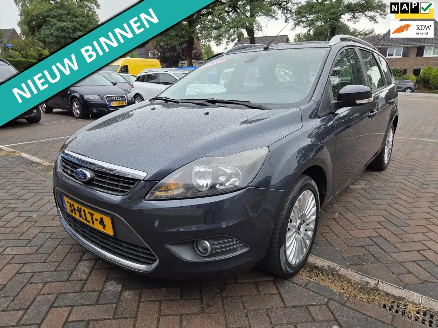 Ford Focus Wagon 1.8 Limited NETTE AUTO RIJDT EN SCHAKELT GOE Grijs - 1