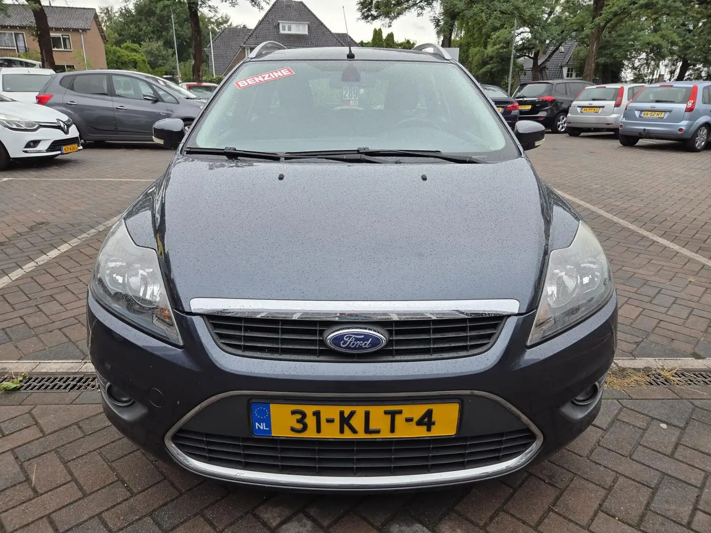 Ford Focus Wagon 1.8 Limited NETTE AUTO RIJDT EN SCHAKELT GOE Grijs - 2
