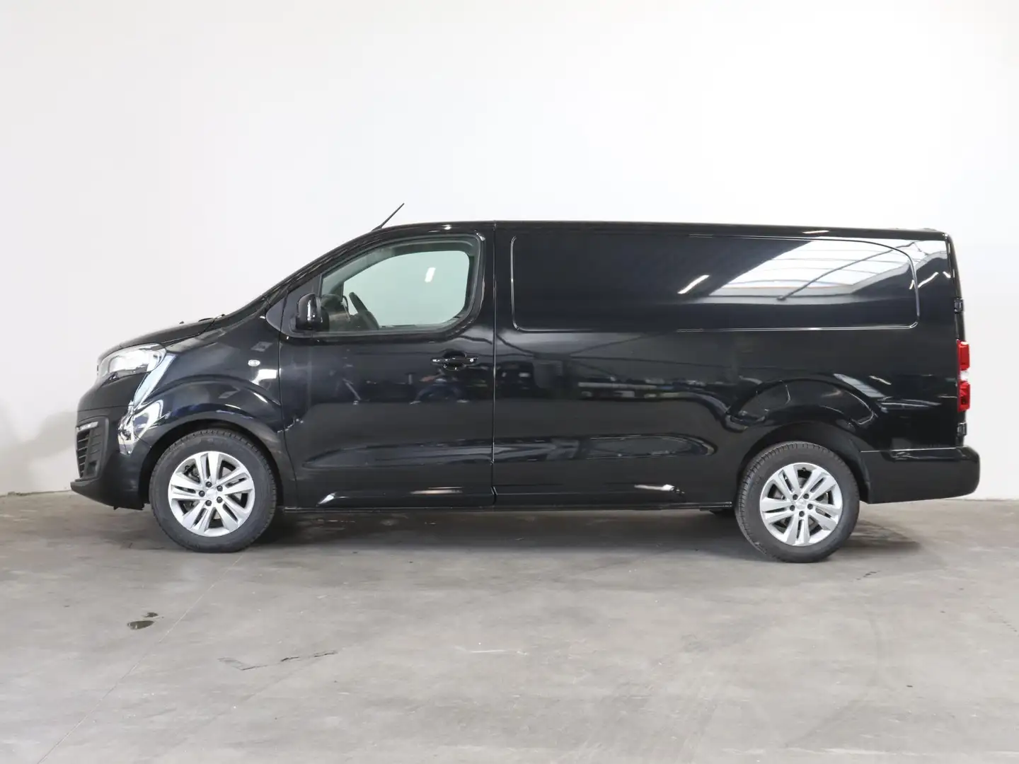 Peugeot Expert 145pk L3 Automaat Airco Navi Cruise Trekhaak Zwart - 2
