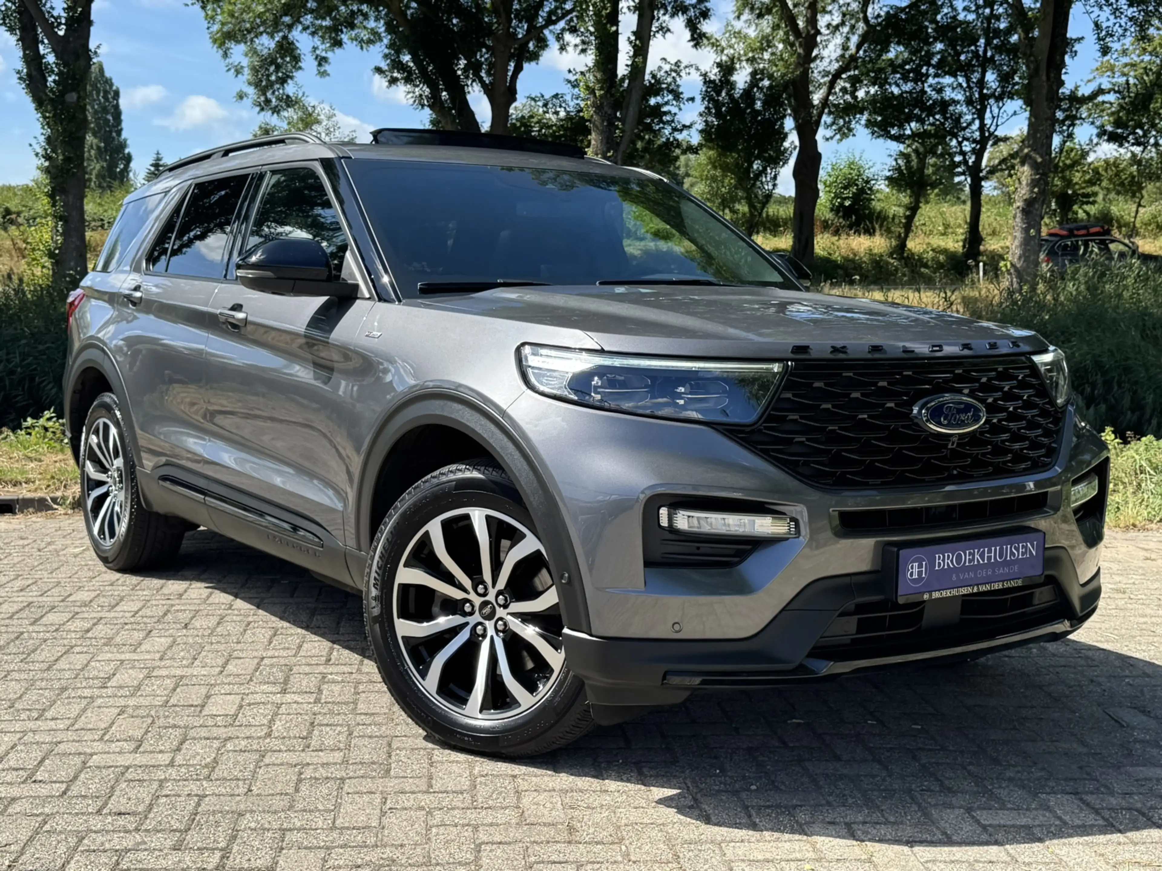 Ford Explorer 3.0 V6 EcoBoost PHEV ST-Line 457pk Panoramadak / S — photo 3