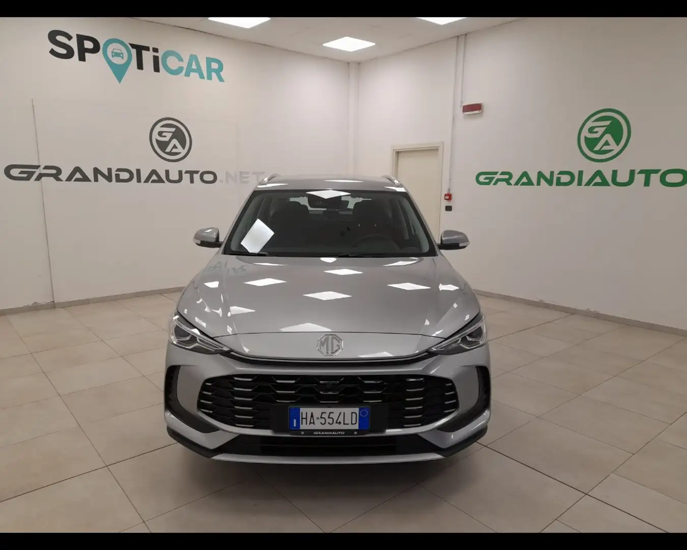 MG Other 1,5L HYBRID + COMFORT Срібний - 2