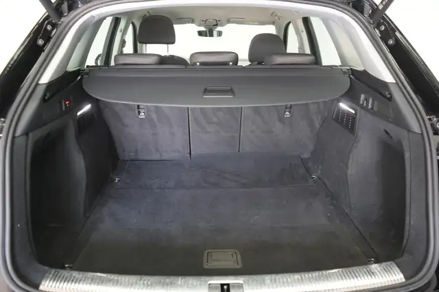 Audi Q5 view 7