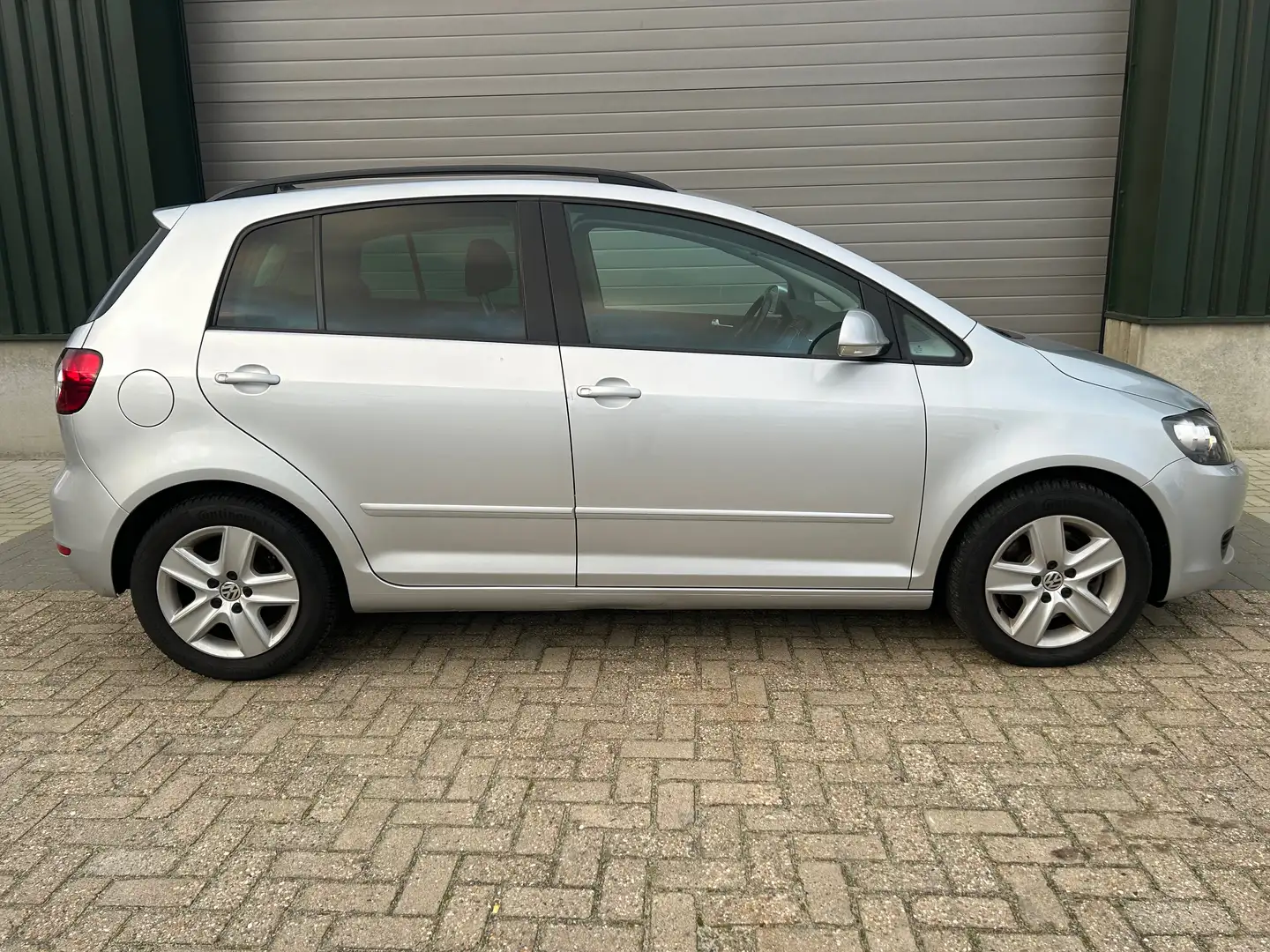 Volkswagen Golf Plus 1.4 TSI Highline Zwart - 2