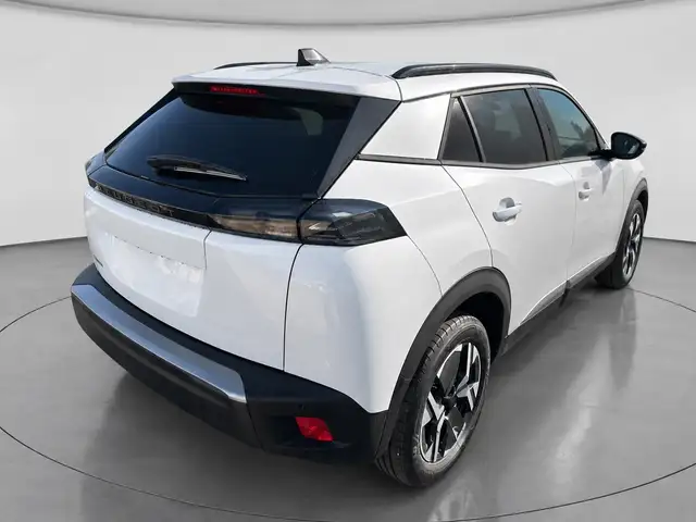 Peugeot 2008 view 2