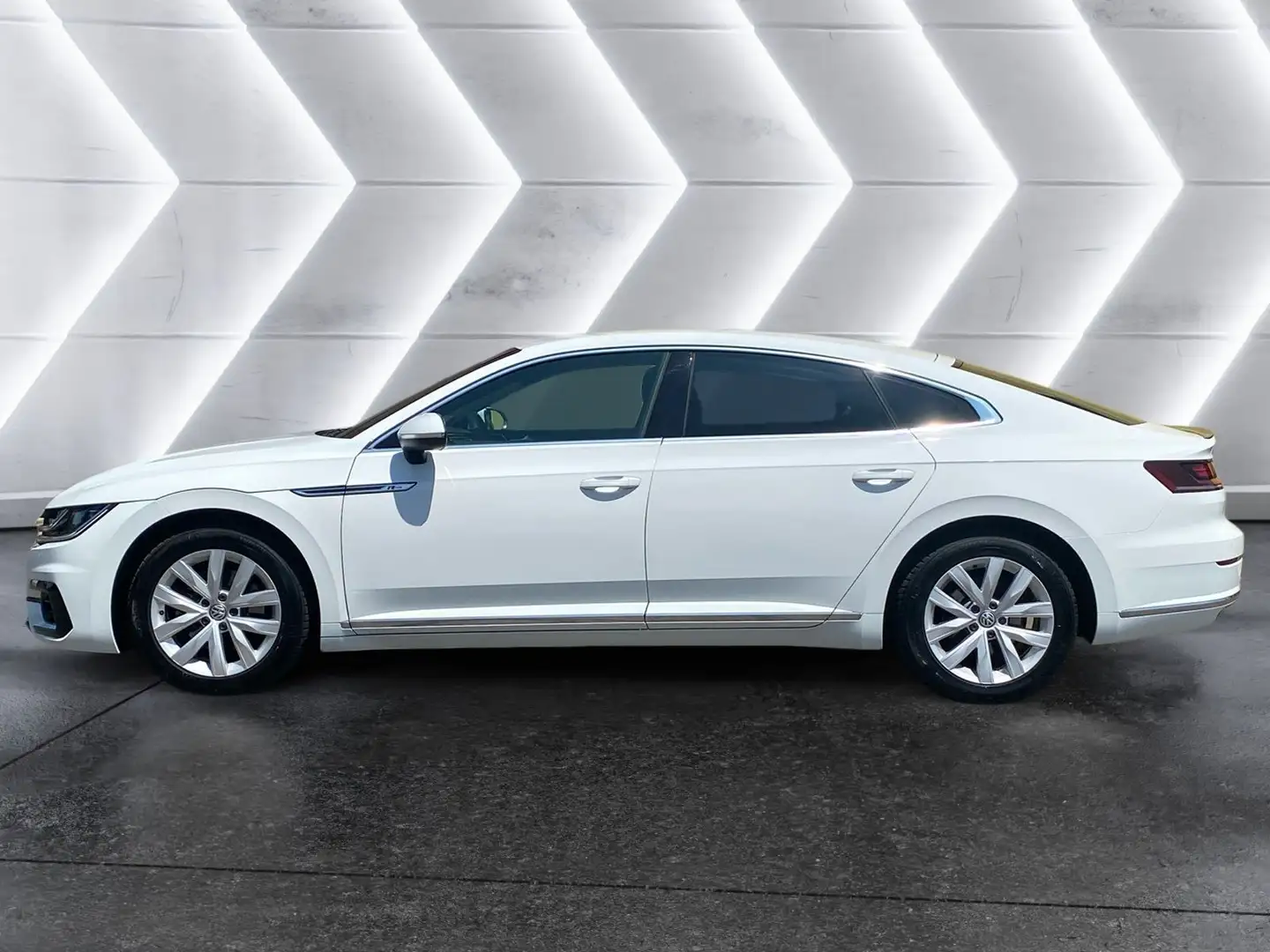 Volkswagen Arteon 2,0 TDI **R-LINE** Weiß - 2