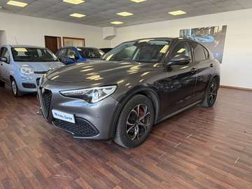 2.2 t Business rwd 180cv auto