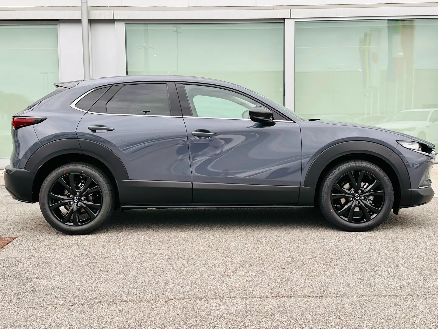 Mazda CX-30 2.5 m-hybrid Homura 2wd 140cv 6mt Grijs - 2