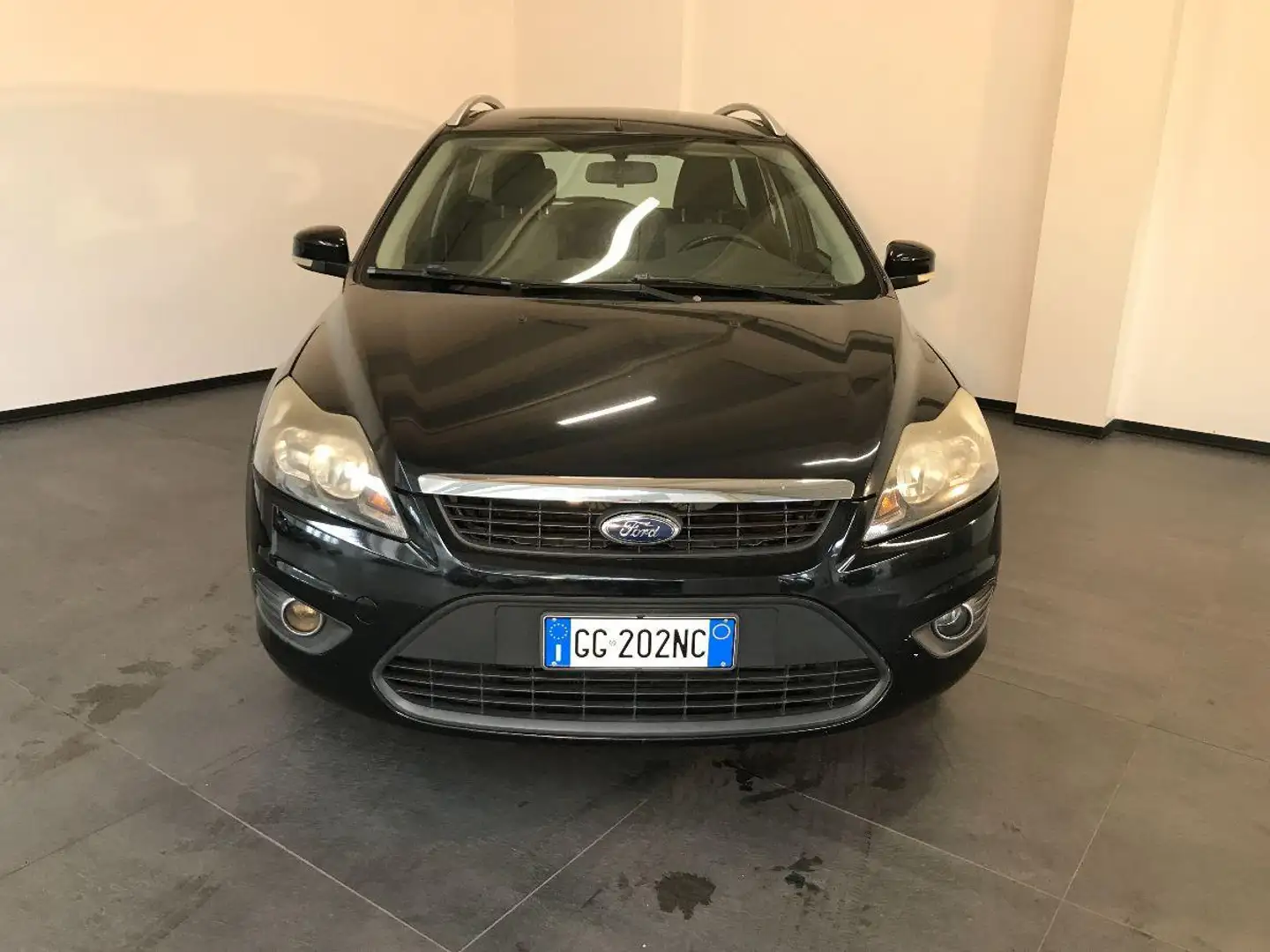 Ford Focus 1.6 TDCi SW Ikon DPF Zilver - 2