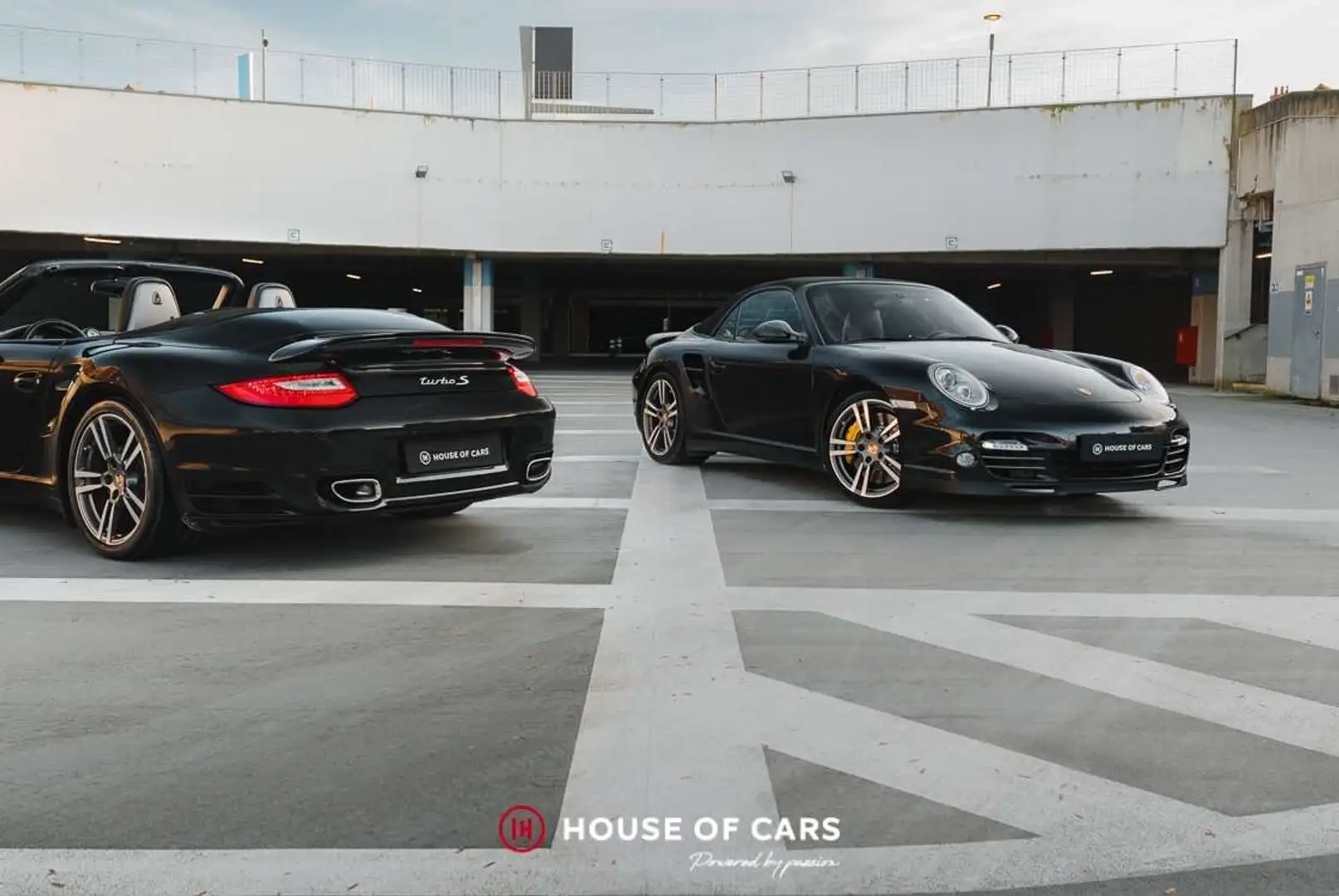 Porsche 997 .2 TURBO S CABRIOLET PDK 1ST PAINT  1 OF 821EX* Noir - 1