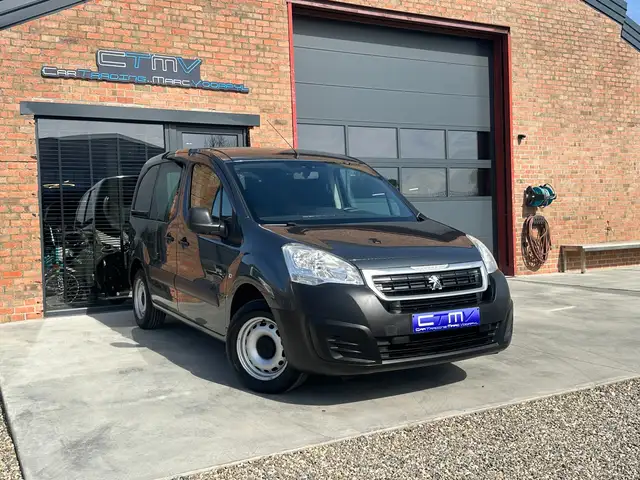 Peugeot Partner 1.6HDi 100 pk Lichte Vracht met Airco! 1e Eigenaar! 1 Jaar Garantie!