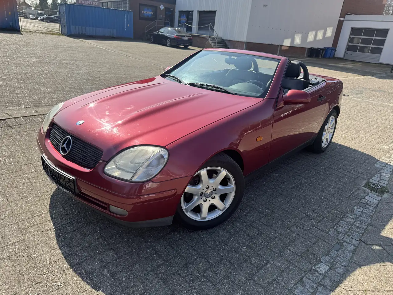 Mercedes-Benz SLK 230