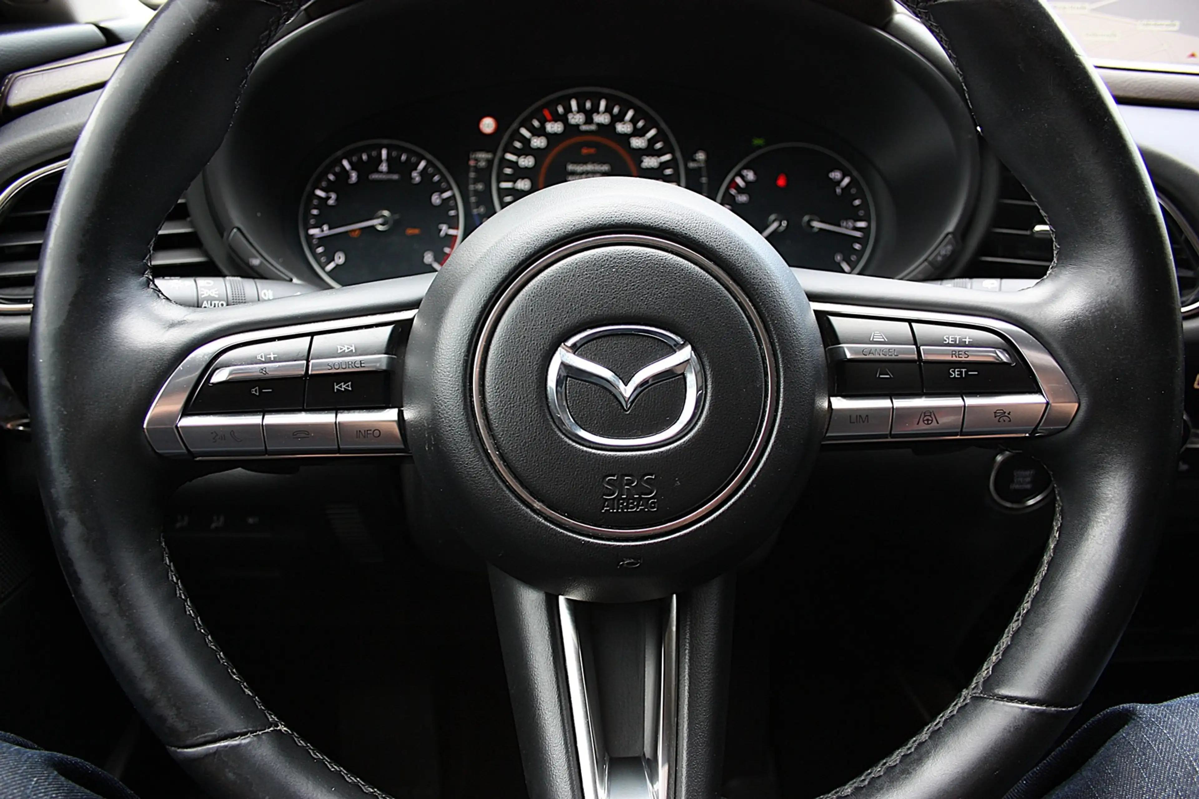 Mazda CX-30 2.0 TACUMI Aut. Leder/Navi/Kam/Pano/LED — photo 14