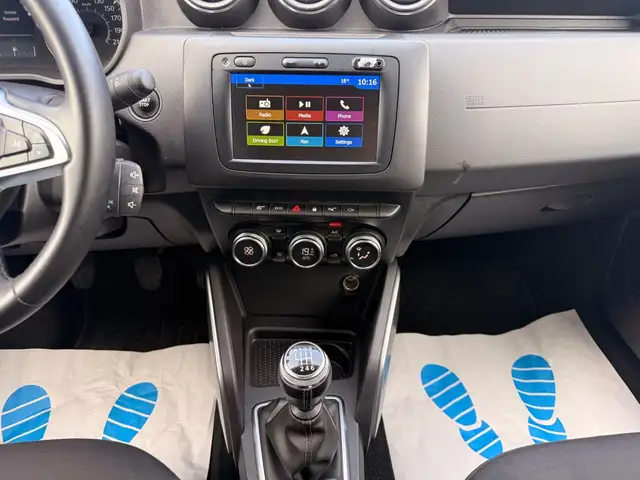 Dacia Duster view 14