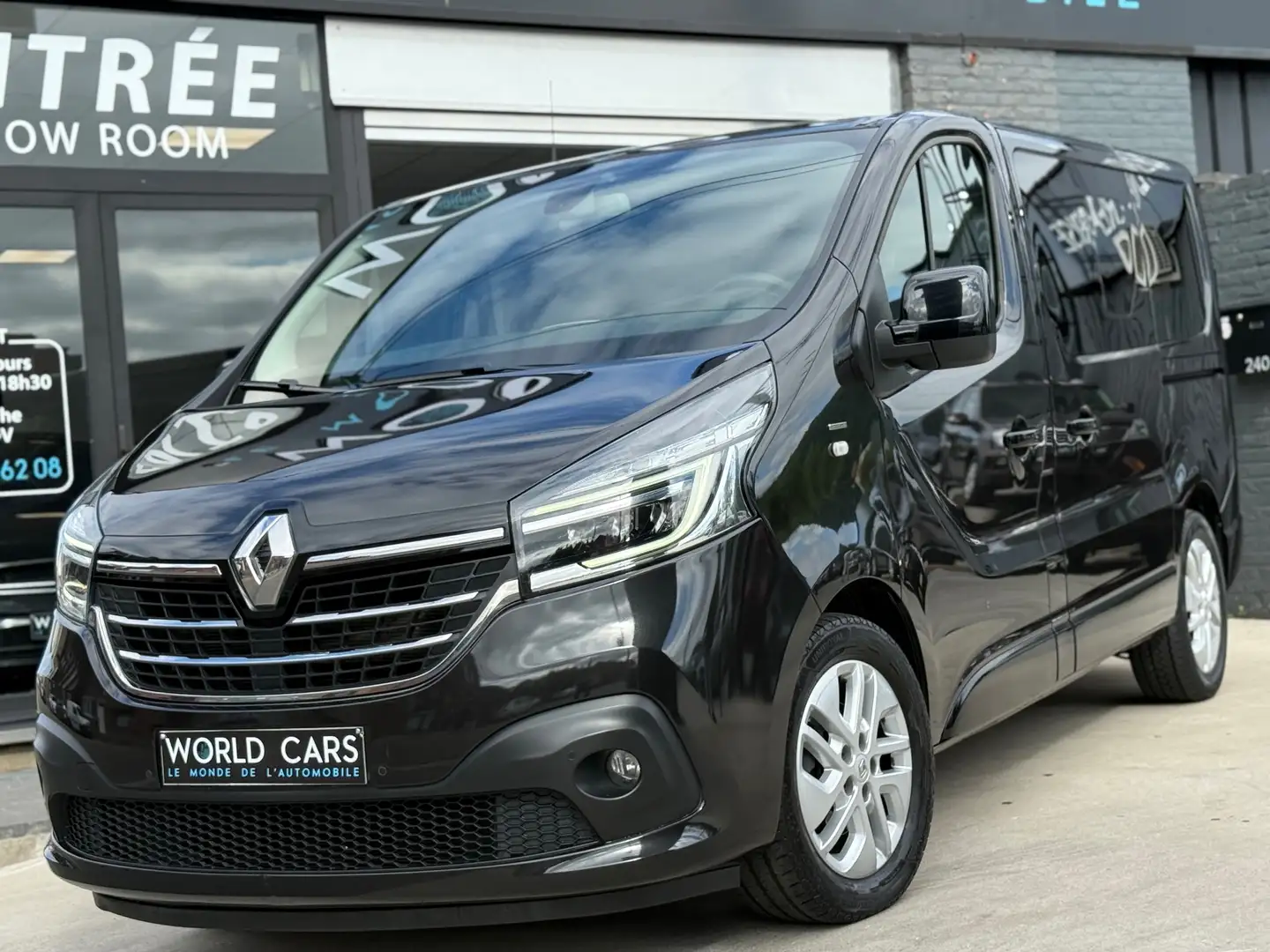 Renault Trafic Spaceclass L2 1.6 dCi NAVI CAMERA 8 PLACES FULL OP Zwart - 1