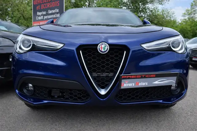 Alfa Romeo Stelvio view 2