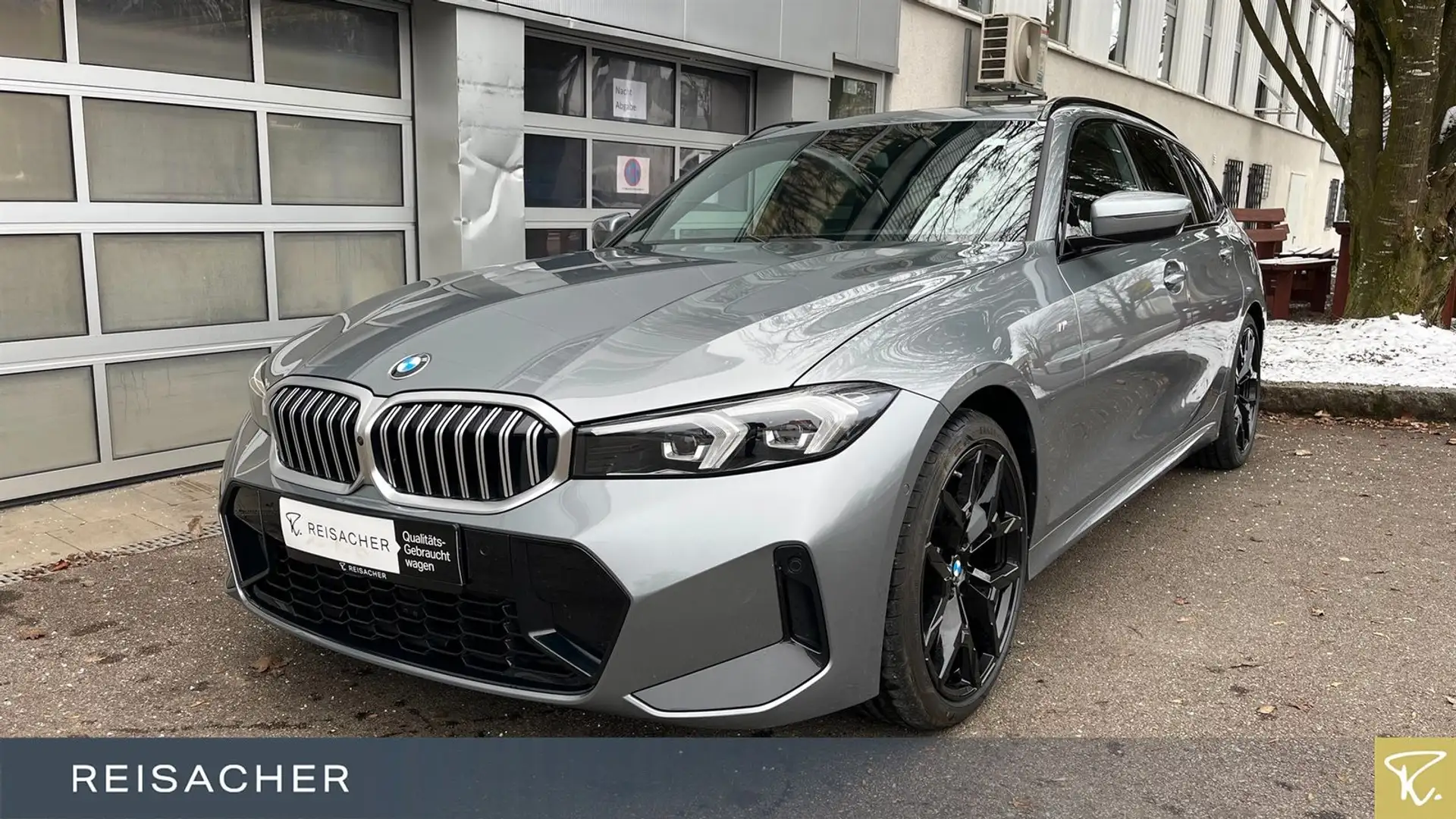 BMW 318 i A Tou M-Sport,Pano,AHK,Autom,LM Grau - 1