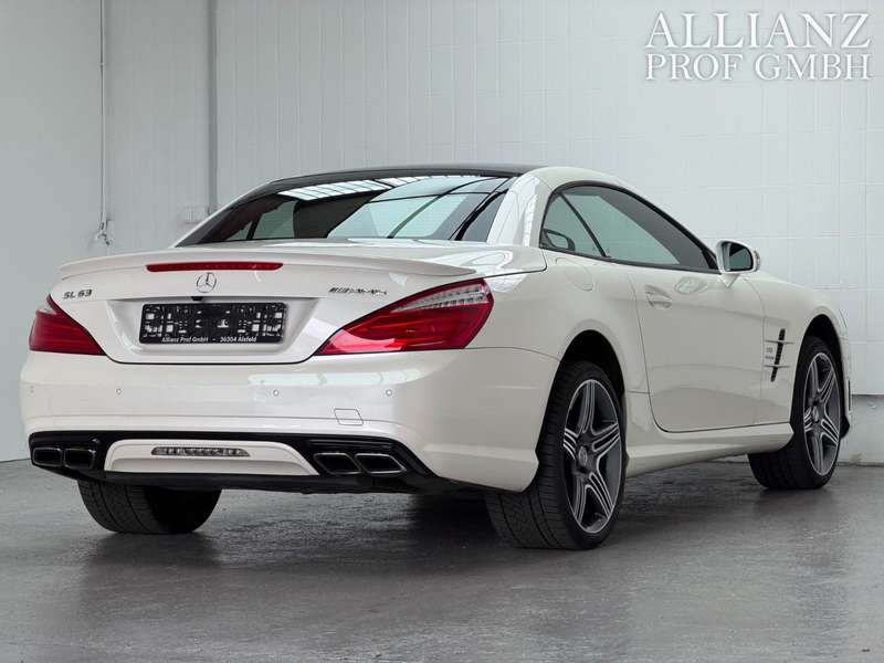 Mercedes-Benz SL 63 AMG Cabrio Roadster H/K Pano Cam UNFALL — photo 4