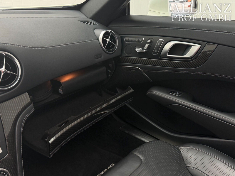 Mercedes-Benz SL 63 AMG Cabrio Roadster H/K Pano Cam UNFALL — photo 14