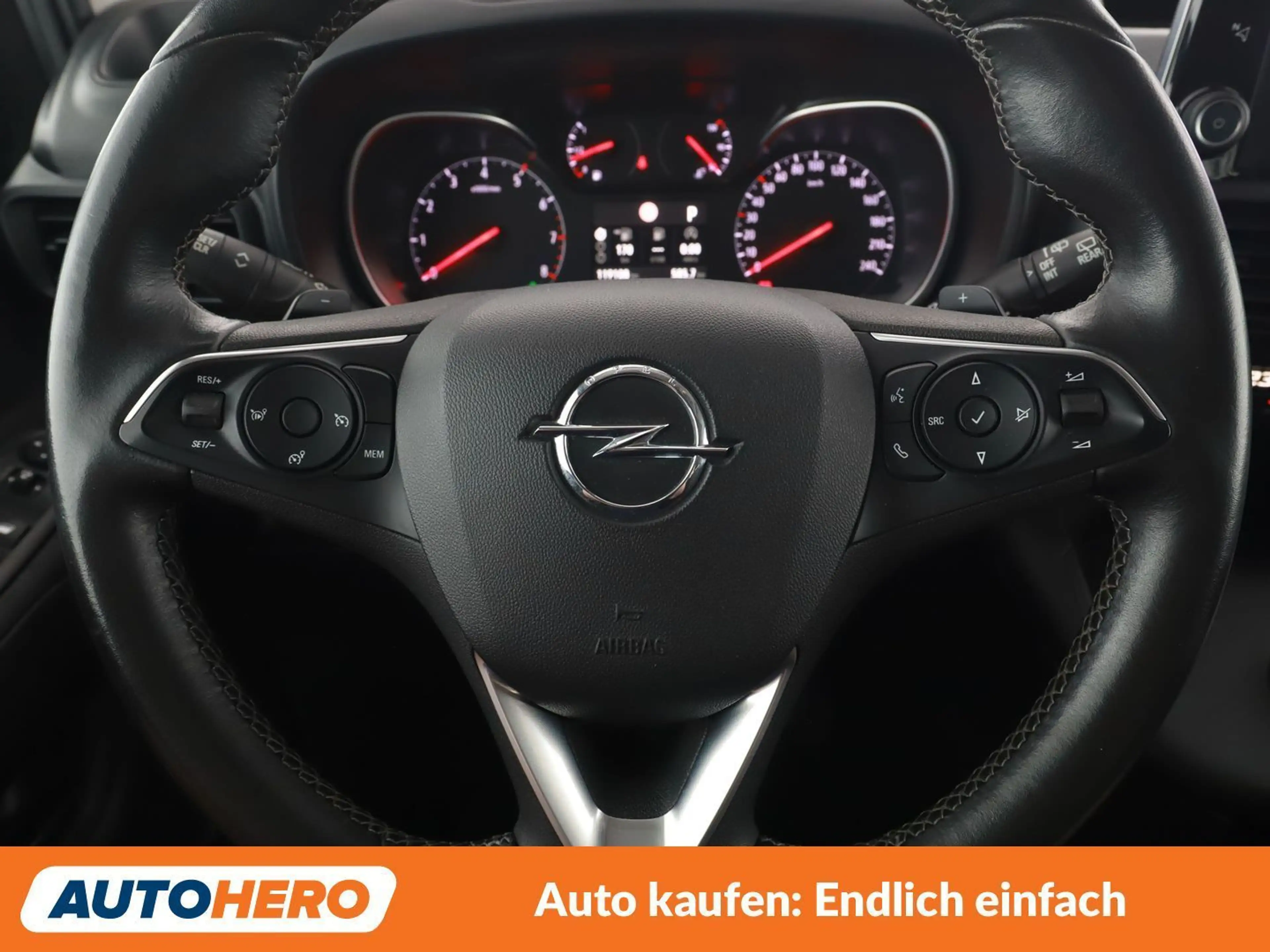 Opel Combo Life 1.5 CDTI INNOVATION — photo 19