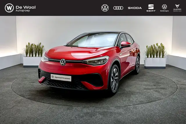 Volkswagen ID.5 Pro 174pk 77 kWh | SoH 97% | Navigatie, Stoelverwa
