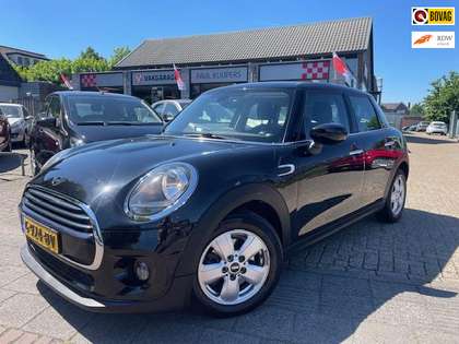 MINI Cooper Mini 1.5 136pk 5-deurs *navi + clima + LM-velgen *