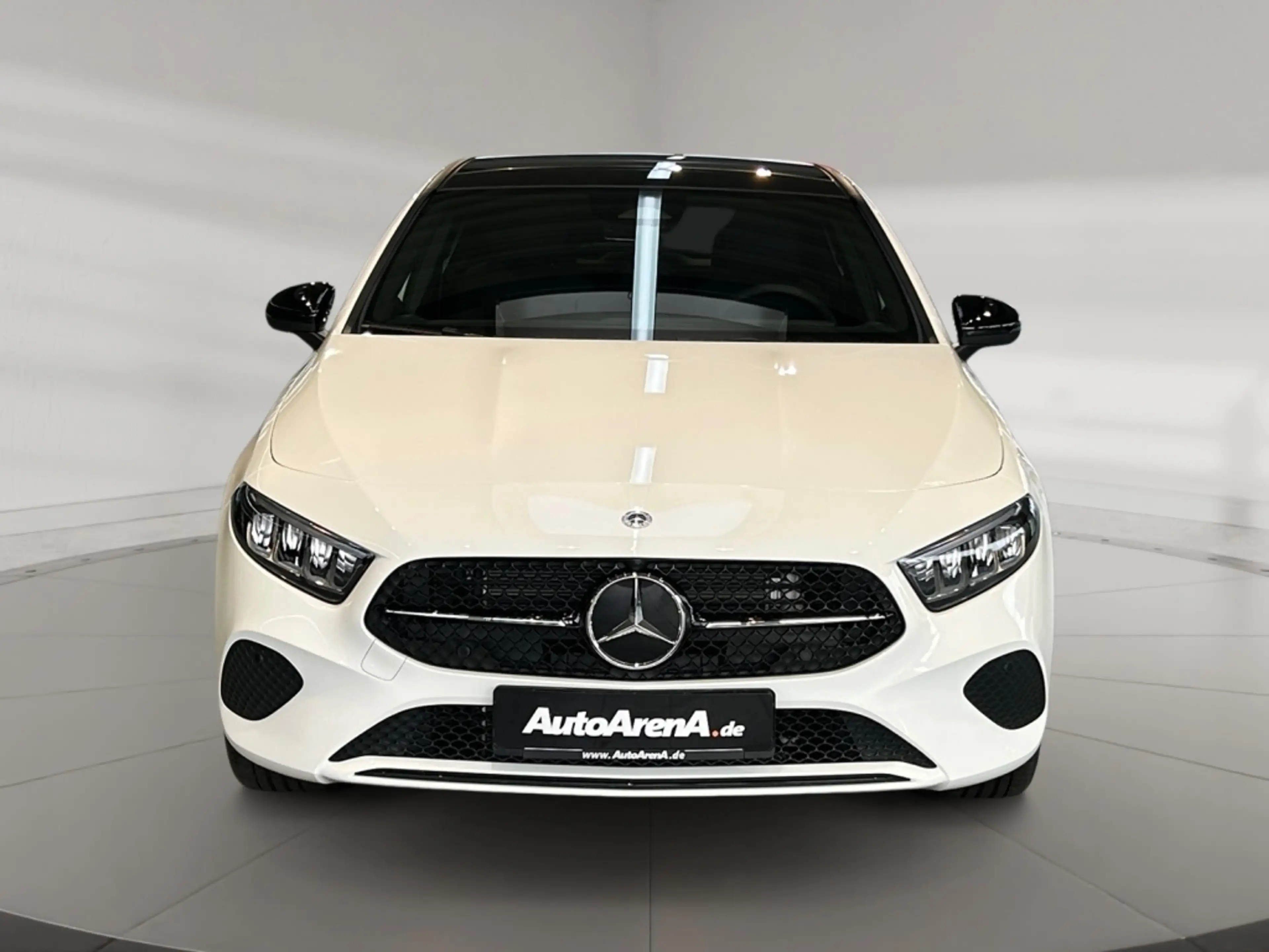 Mercedes-Benz A 250 e Progressive MBUX+Progressive+Night+Pano — photo 8