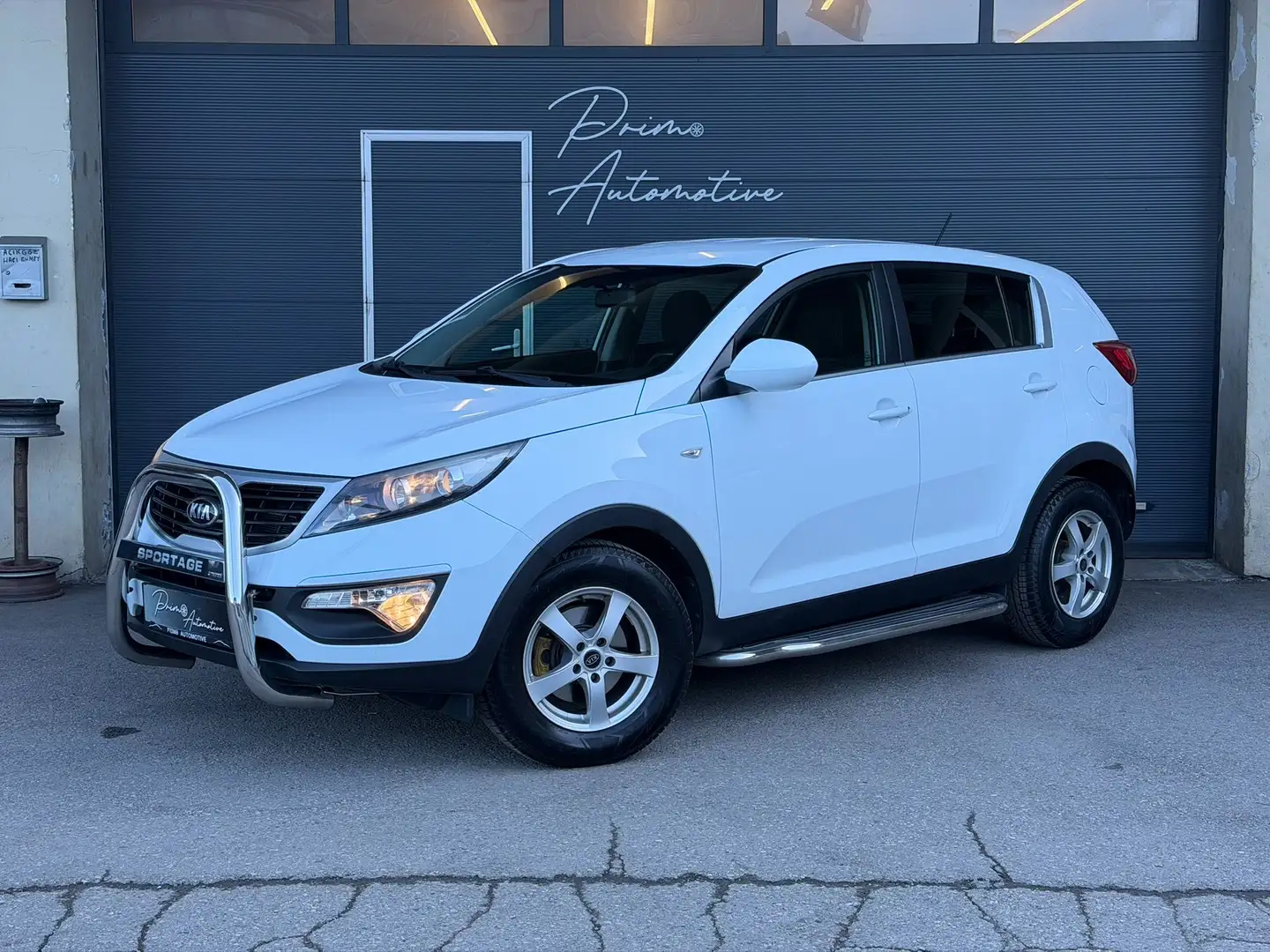 Kia Sportage Attract 2WD SPOILER* KAMERA* Tempomat* ab€129,- Weiß - 2