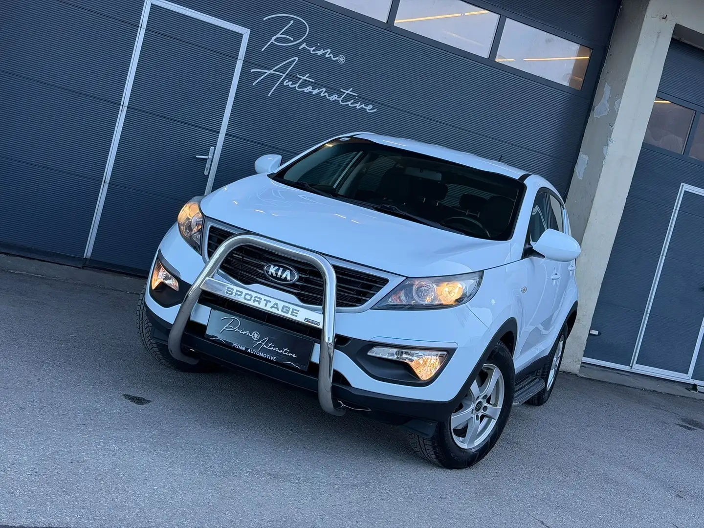 Kia Sportage Attract 2WD SPOILER* KAMERA* Tempomat* ab€129,- Weiß - 1