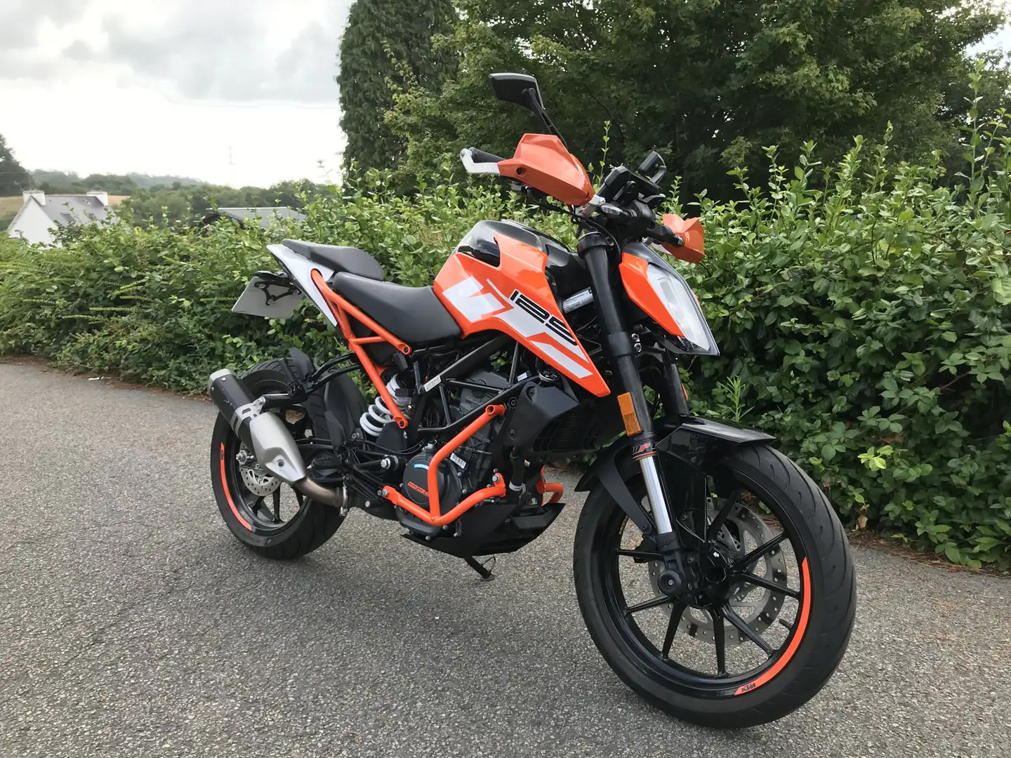 KTM 125 Duke Orange - 1