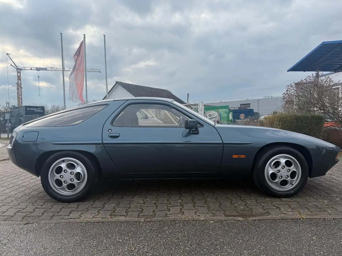 Porsche 928 1. Serie 5-Gang Schalter deutsch H-Gutachten Albastru - 1
