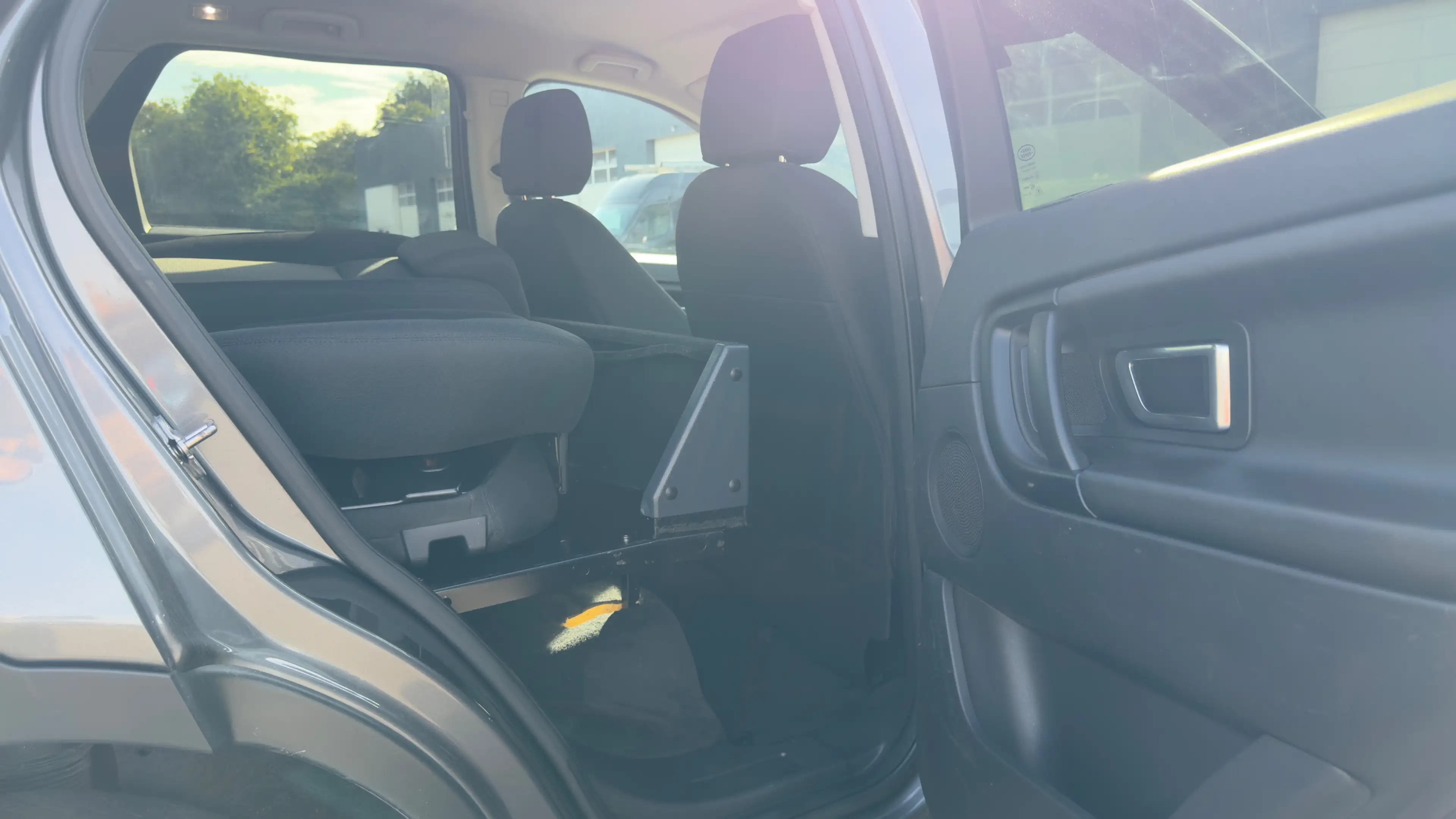Land Rover Discovery Sport LAND ROVER DISCOVERY SPORT 2.0 TD4 AUTOMAAT – LICHTE VRACHT – GARANTIE — photo 9