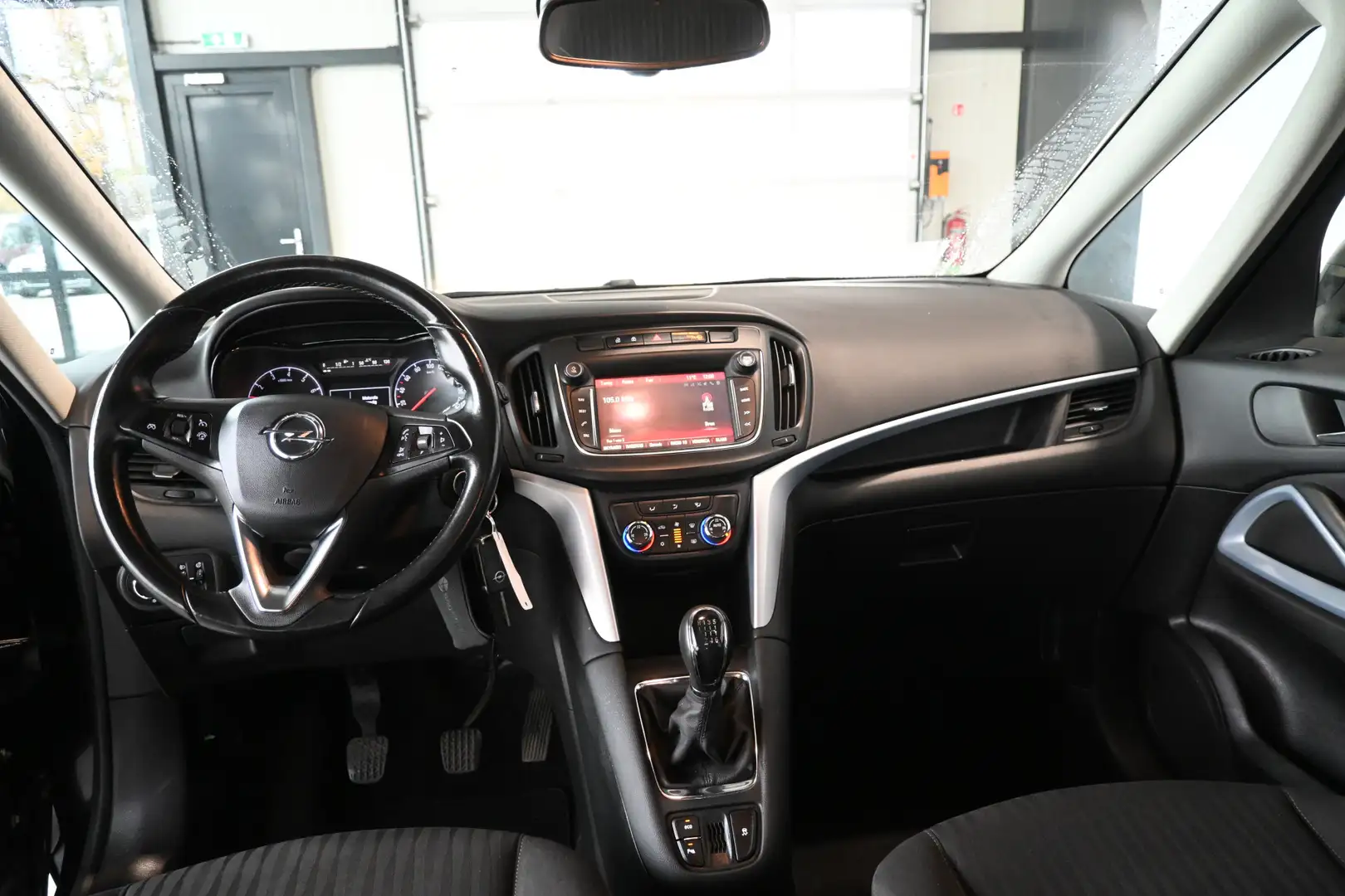 Opel Zafira 1.4 Turbo Business Executive 7 Persoons Clima Navi Schwarz - 2