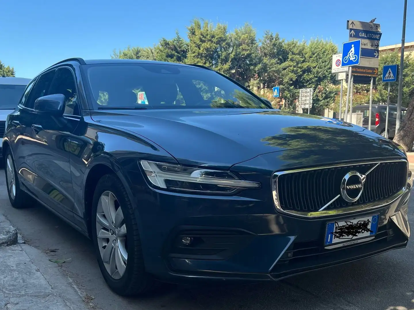 Volvo V60 V60 II 2019 2.0 d3 Business Plus geartronic - 2