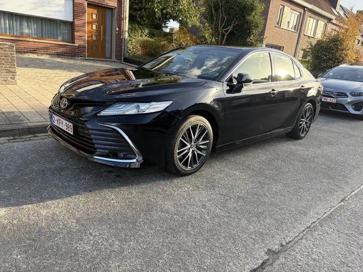 Toyota Camry Premium Plus