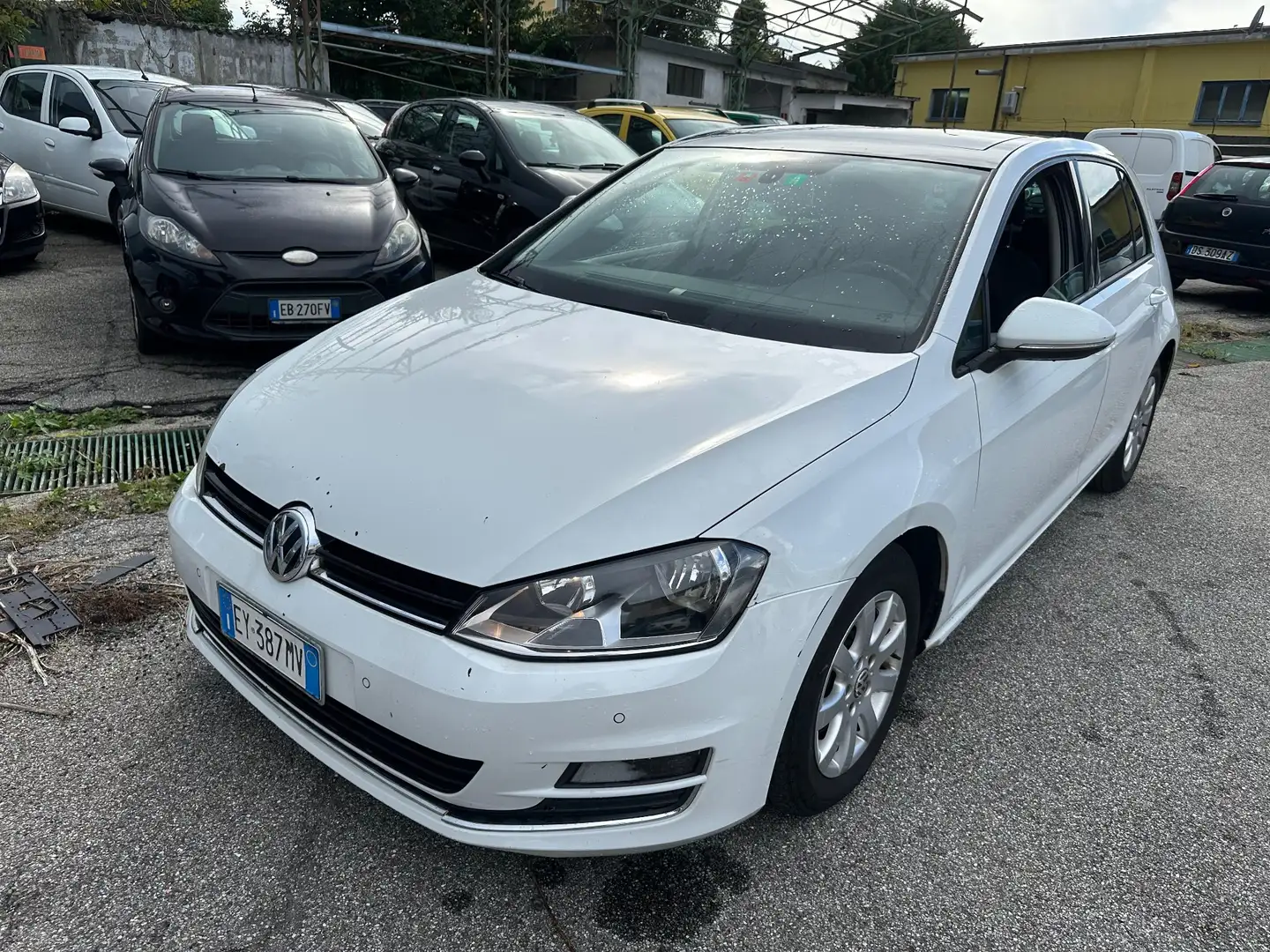 Volkswagen Golf 5p 1.6 tdi Comfortline Business 110cv euro 6 - 1