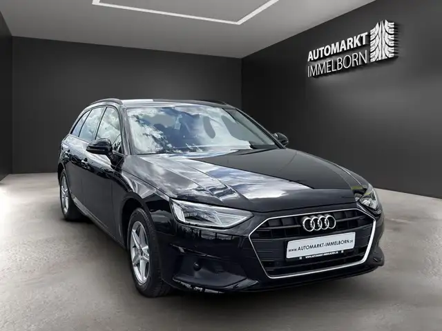 Audi A4 view 2