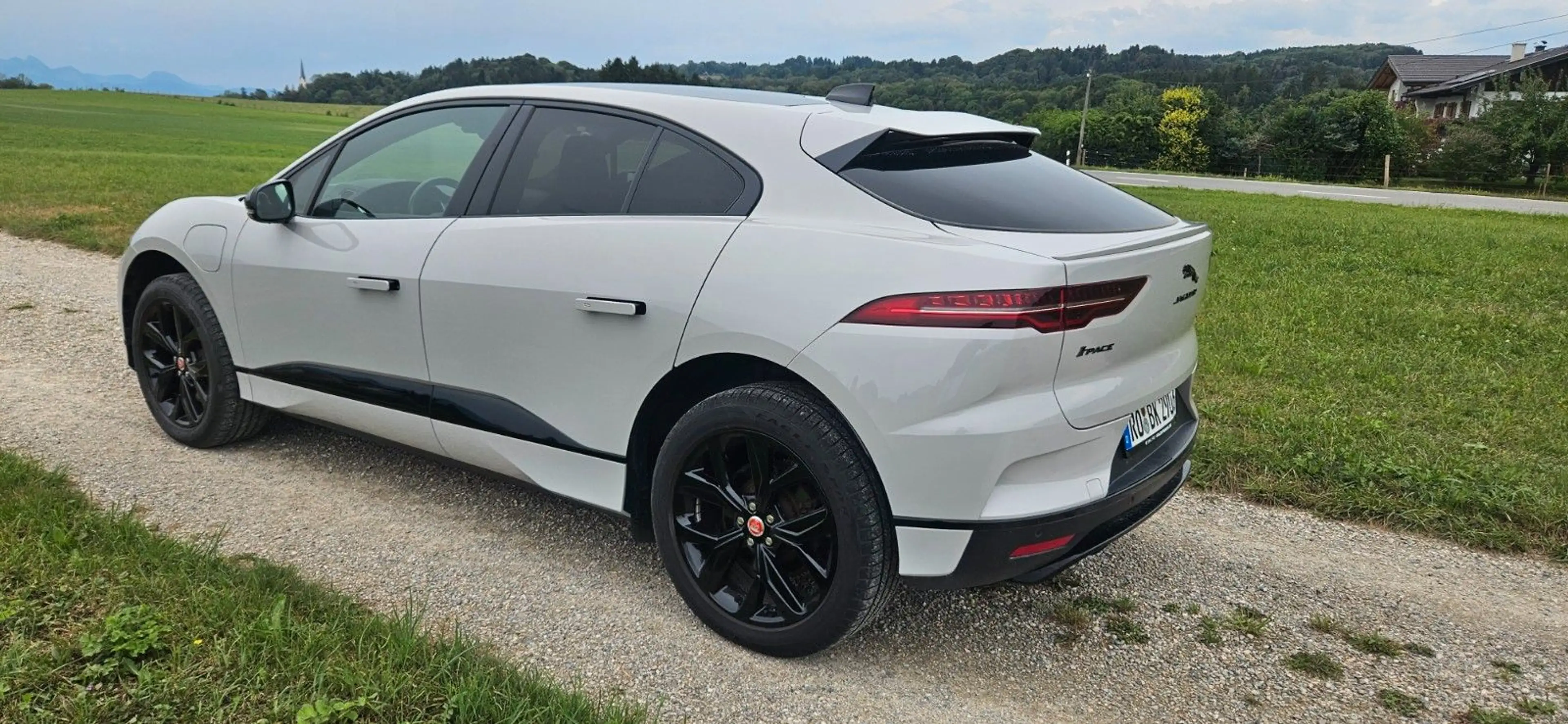Jaguar I-Pace I-PACE Harman Kardon.Performance Seats,8- — photo 3