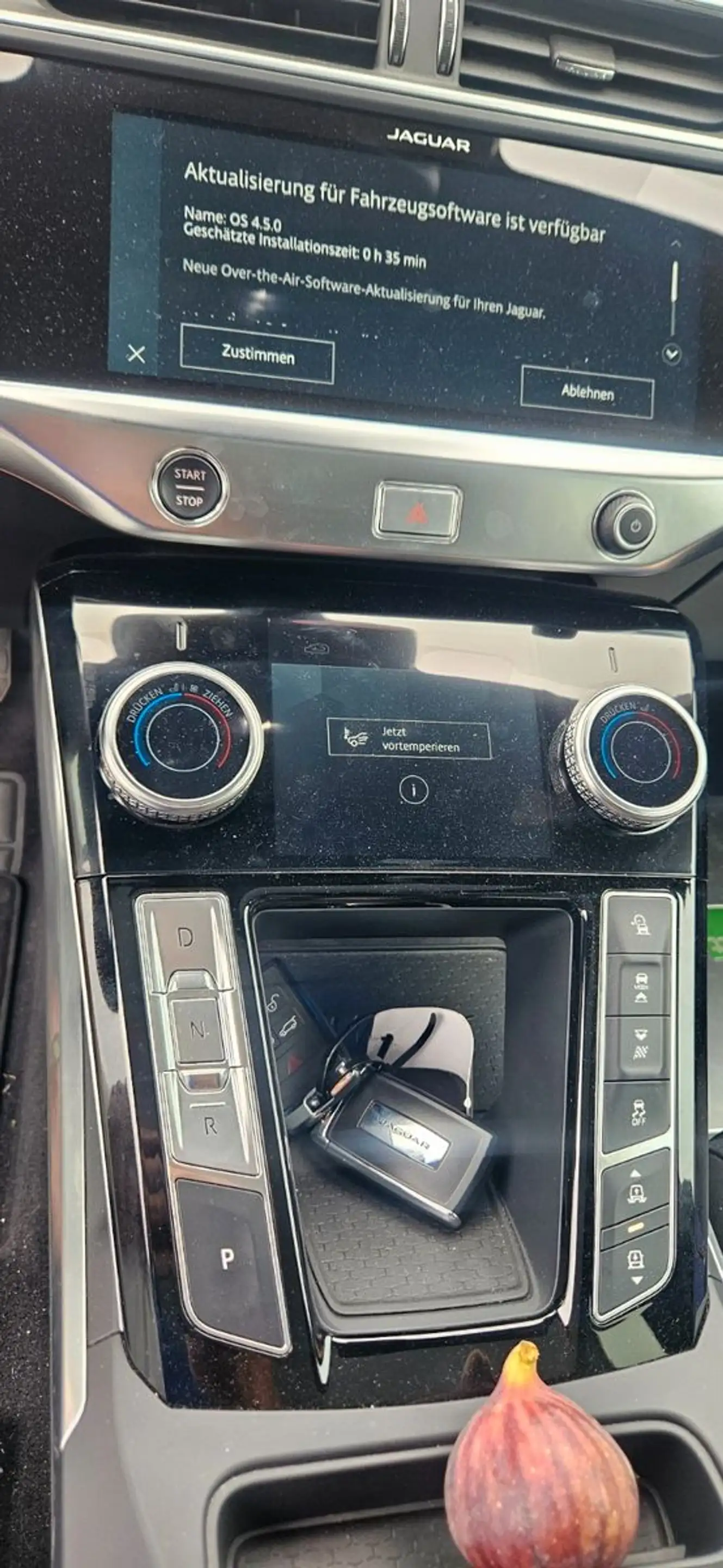 Jaguar I-Pace I-PACE Harman Kardon.Performance Seats,8- — photo 8