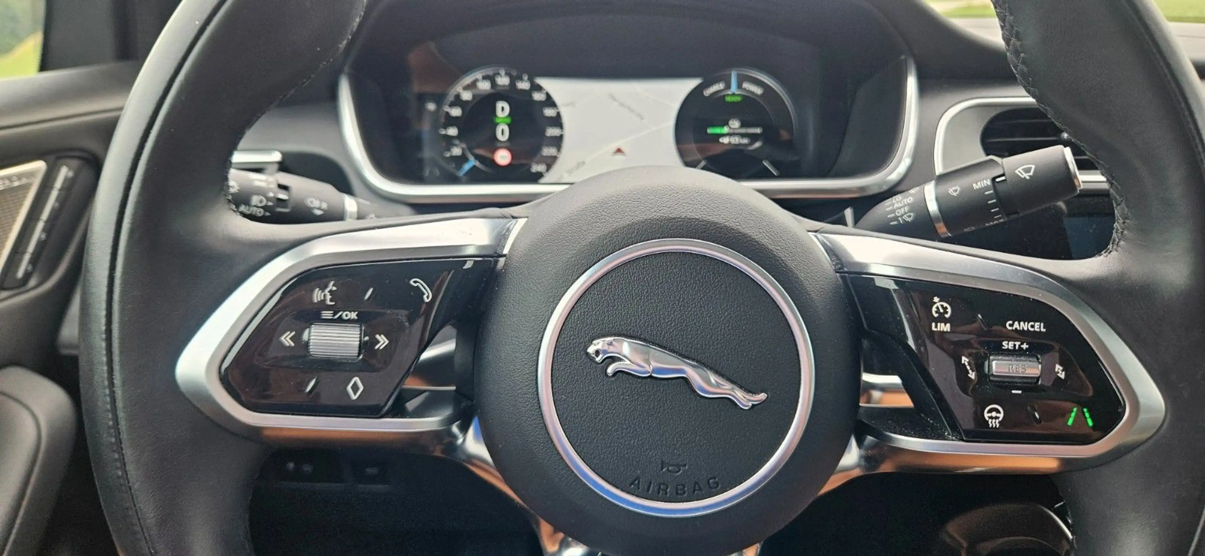 Jaguar I-Pace I-PACE Harman Kardon.Performance Seats,8- — photo 12